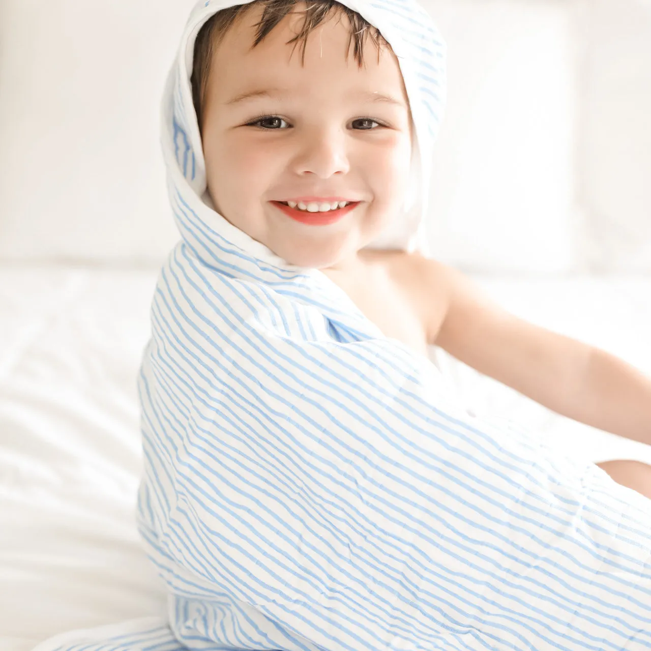 Blue Wave Hooded Towel Set