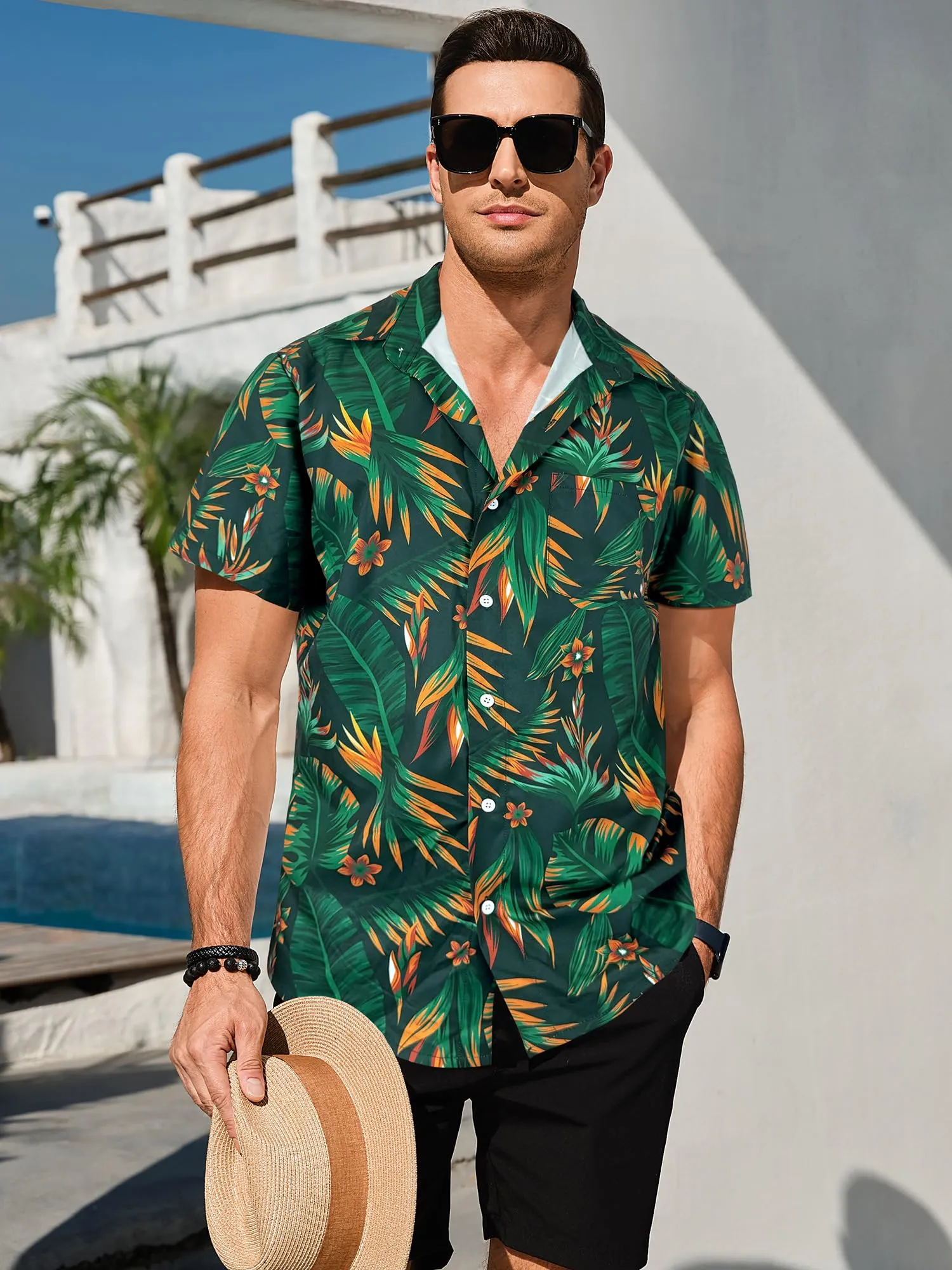 Comdecevis Men's Hawaiian Floral Shirts Short Sleeve Button Down Tropical Summer Beach Shirts