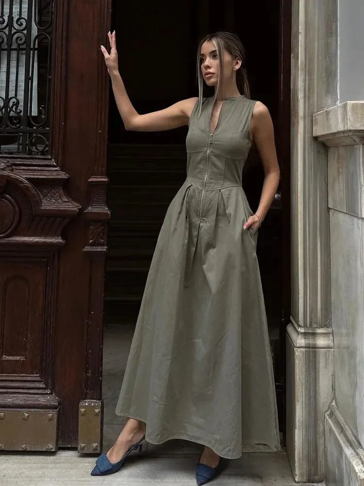 Elegant Solid O-neck Sleeveless Long Dress