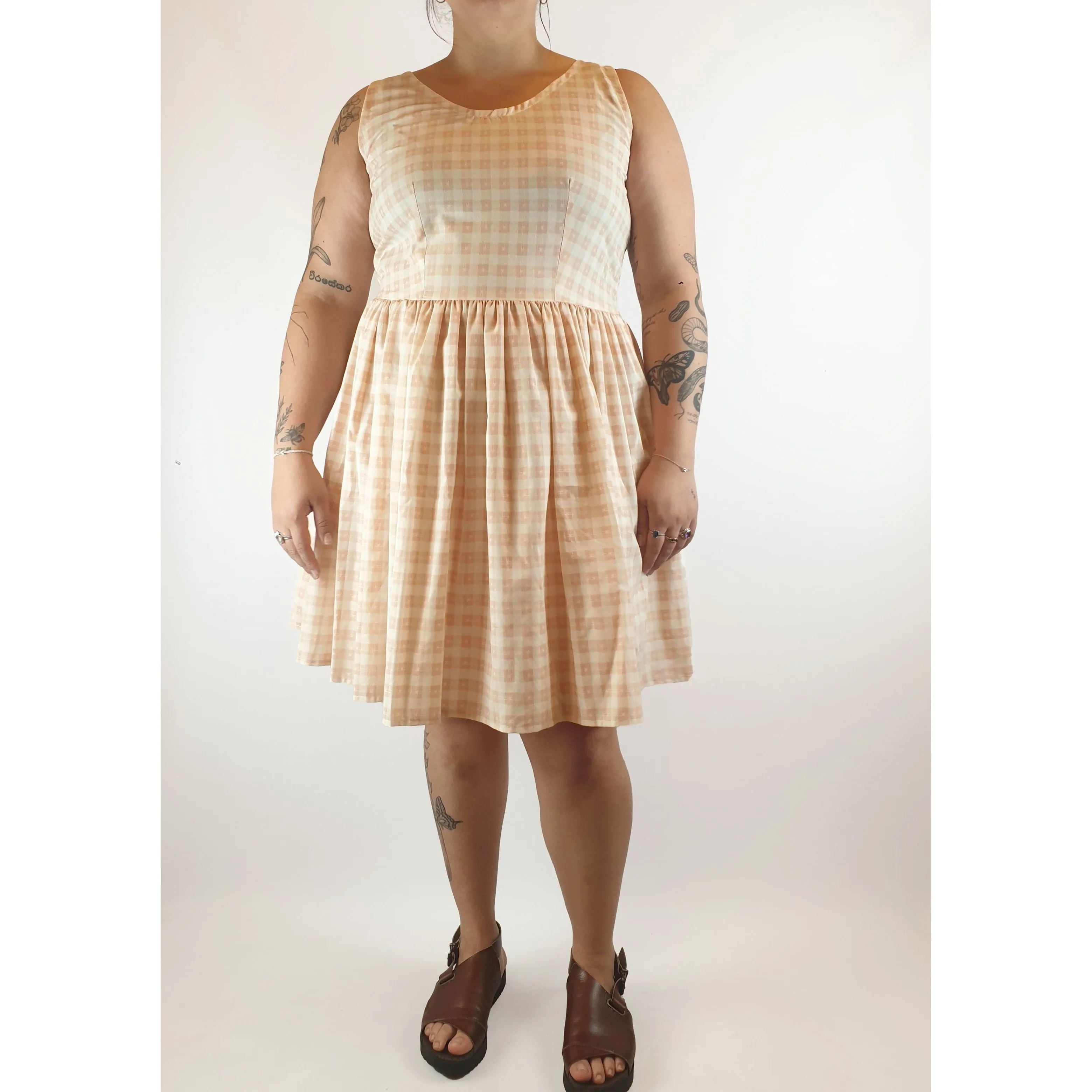 Forest and Things pre-owned pink gingham print dress size 16