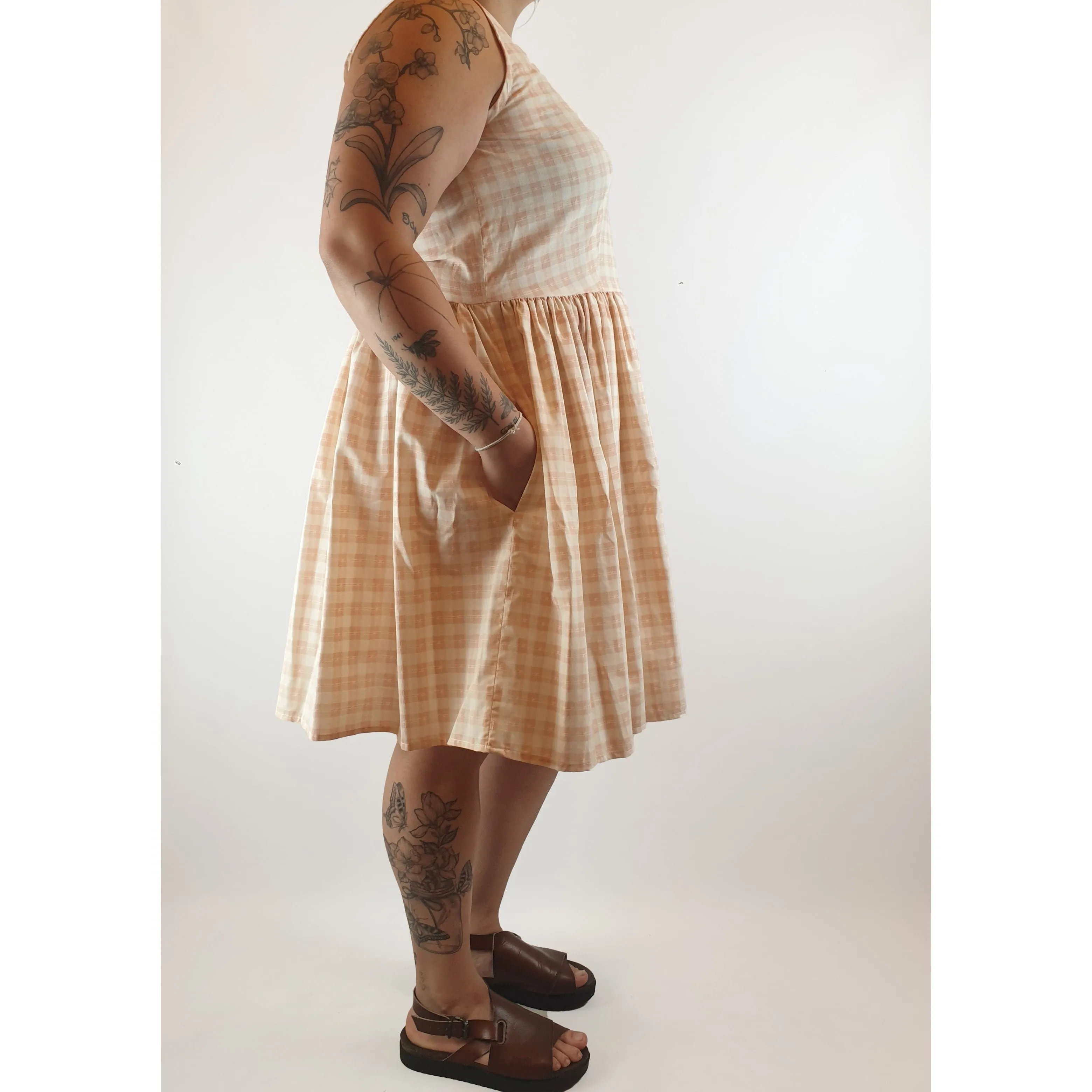 Forest and Things pre-owned pink gingham print dress size 16