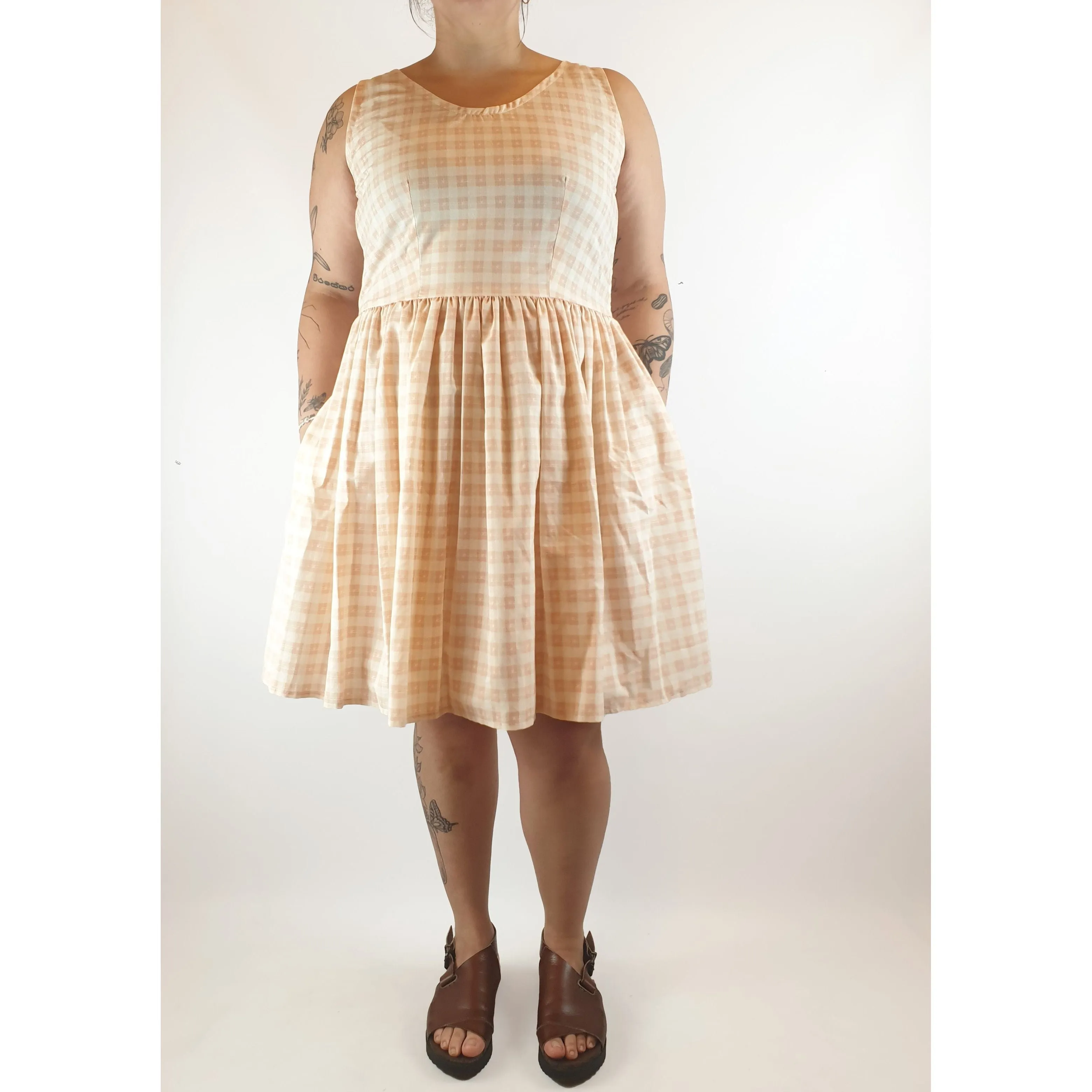 Forest and Things pre-owned pink gingham print dress size 16