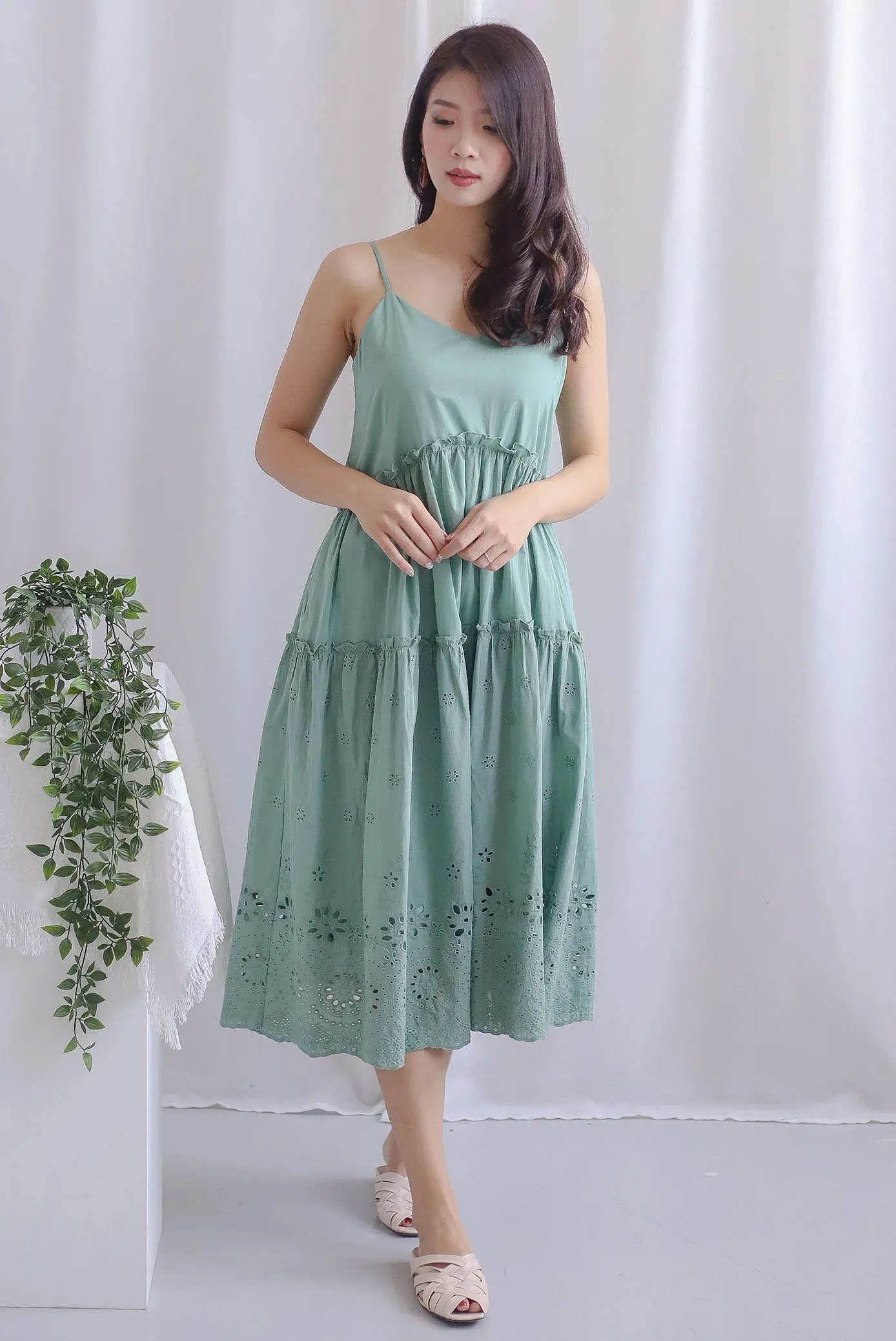 Harmonie Embro Sprag Tiered Dress In Seafoam