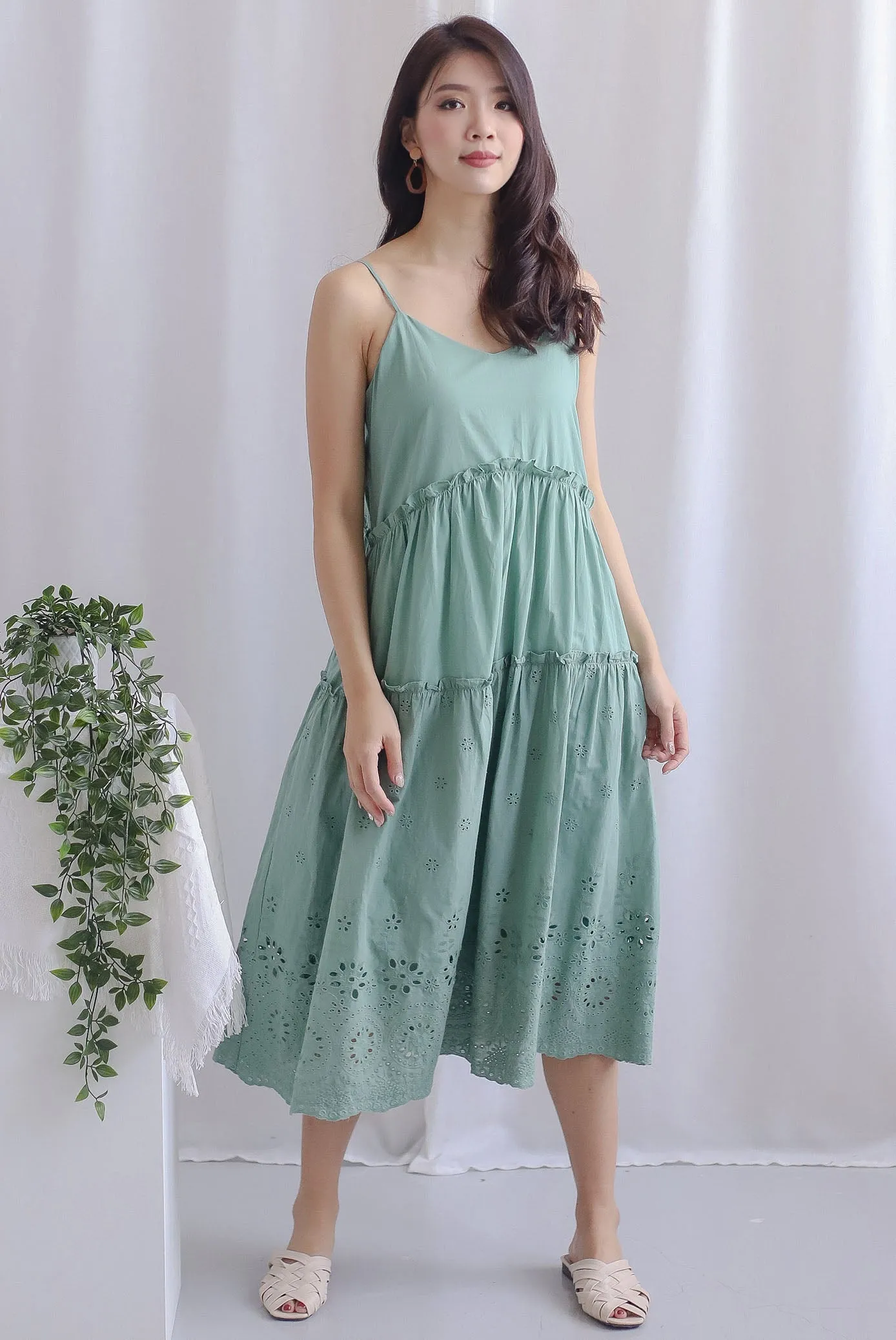 Harmonie Embro Sprag Tiered Dress In Seafoam