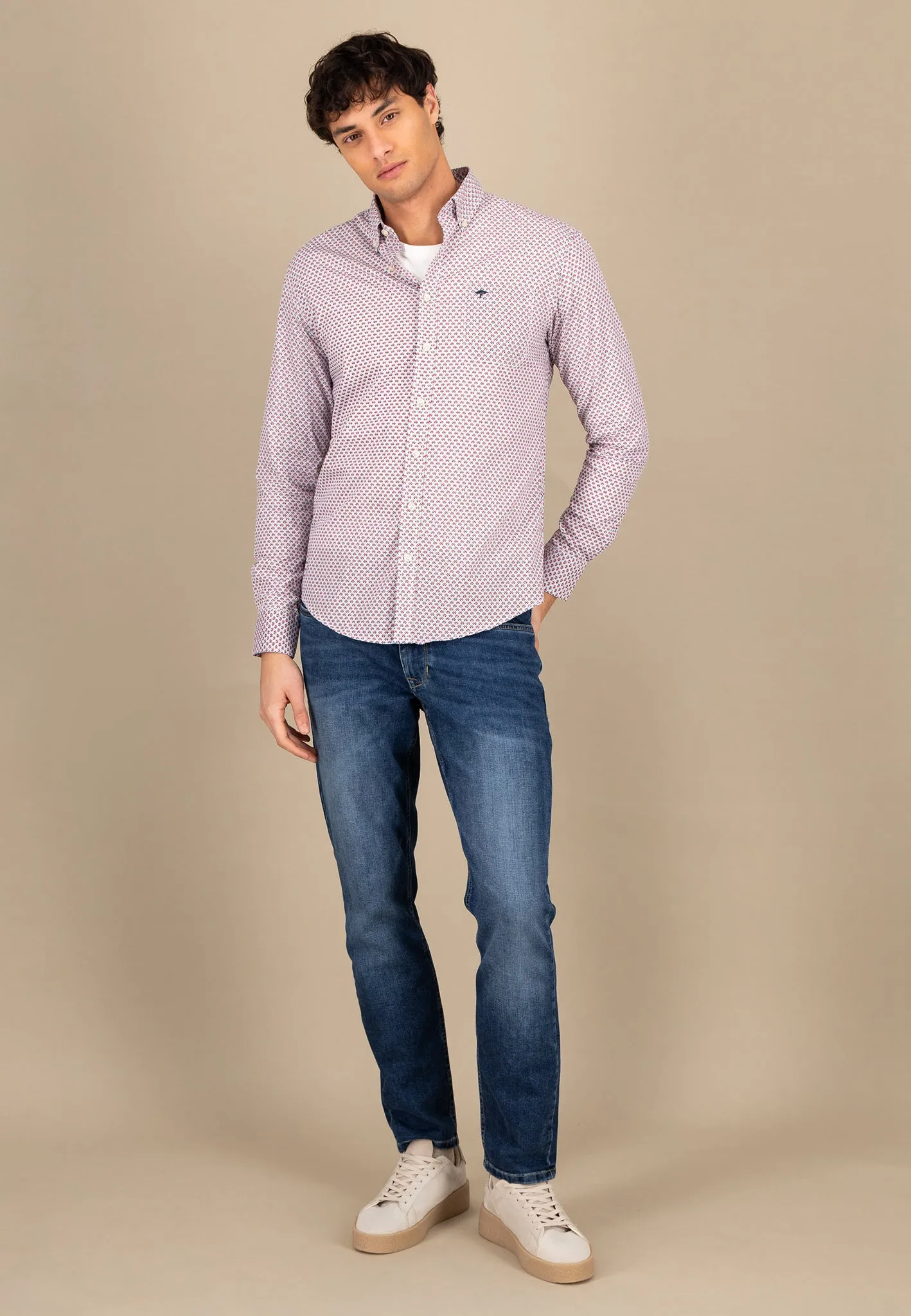Hemd aus Baumwolle mit Musterung und Button-Down-Kragen