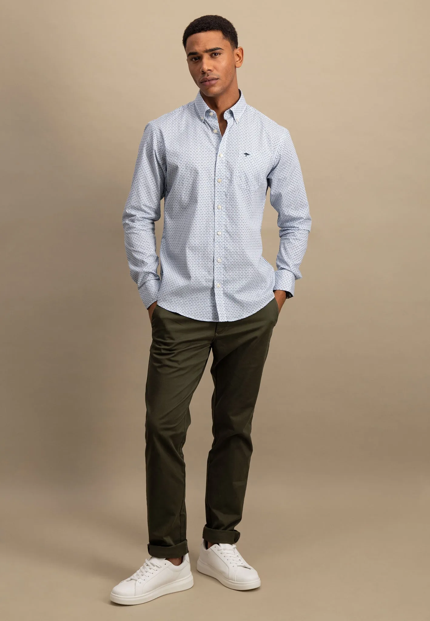 Hemd aus Baumwolle mit Musterung und Button-Down-Kragen