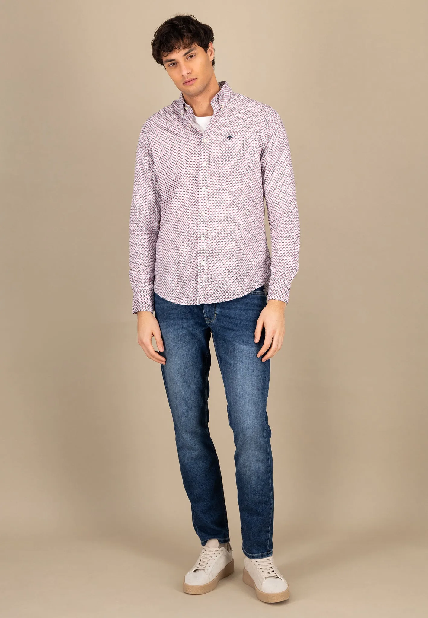 Hemd aus Baumwolle mit Musterung und Button-Down-Kragen