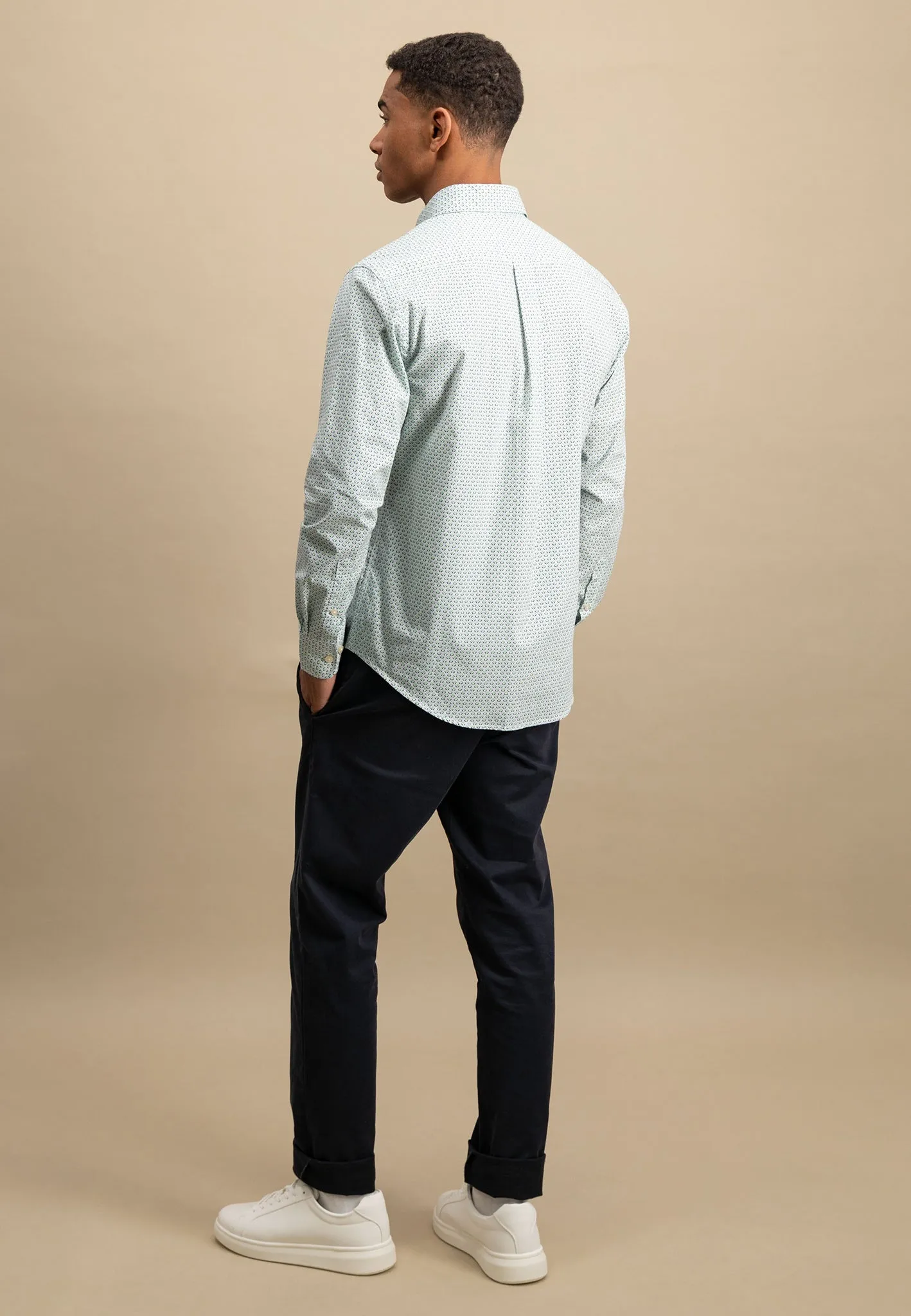 Hemd aus Baumwolle mit Musterung und Button-Down-Kragen