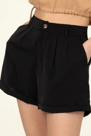 HYFVE Pleated Cuff Hem Shorts