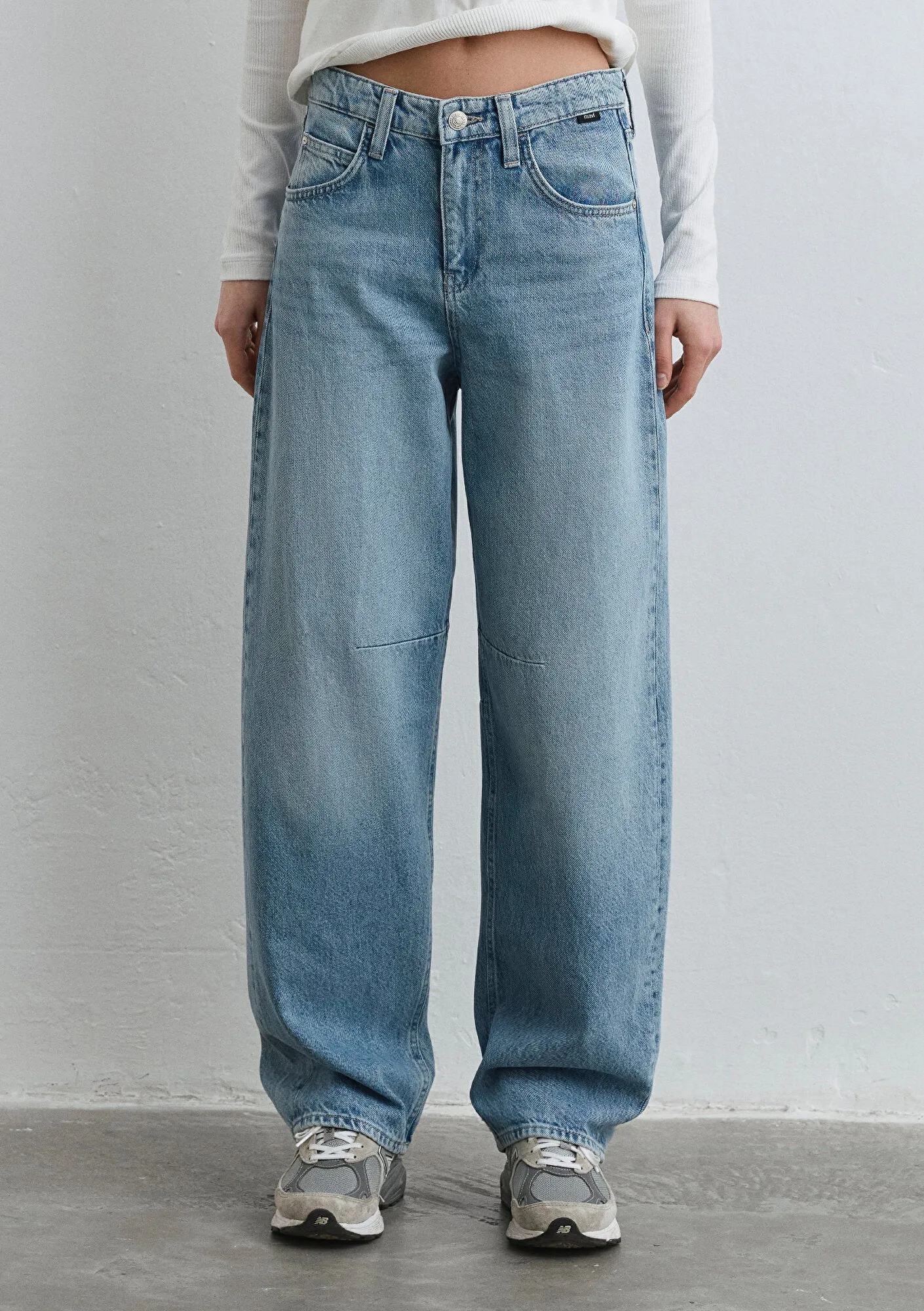 Lisa Buckled Mid Denim Jean Pants