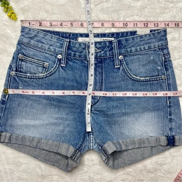 Lovers   Friends Dylan Cuffed  Boyfriend Denim Jean Shorts in Skycrest Size 24