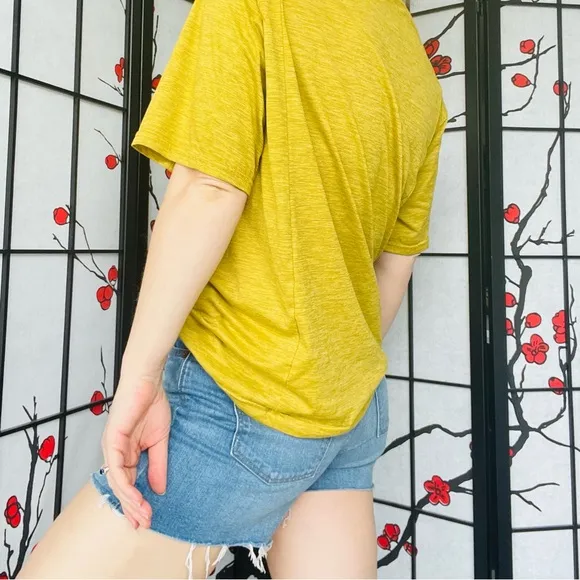 MADEWELL Extreme High Rise Button up Fly Destroyed Cuffed Ripped Shorts