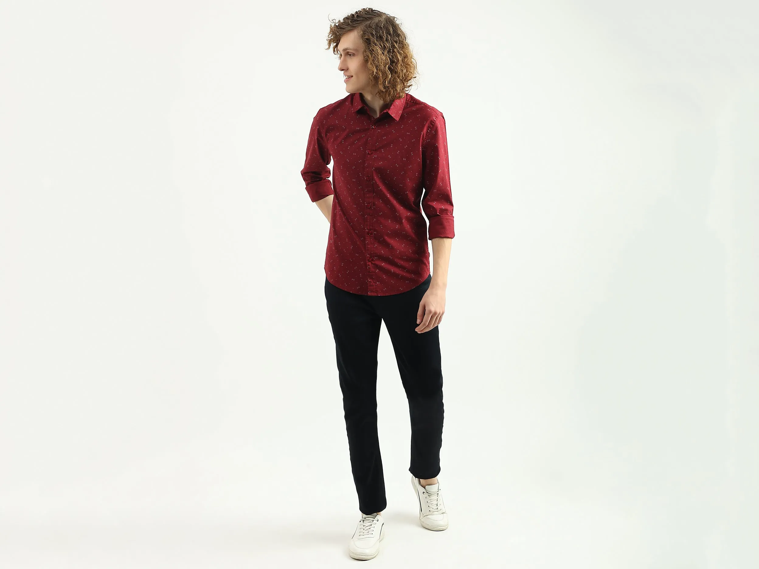 Men Printed Spread Collar Shirt