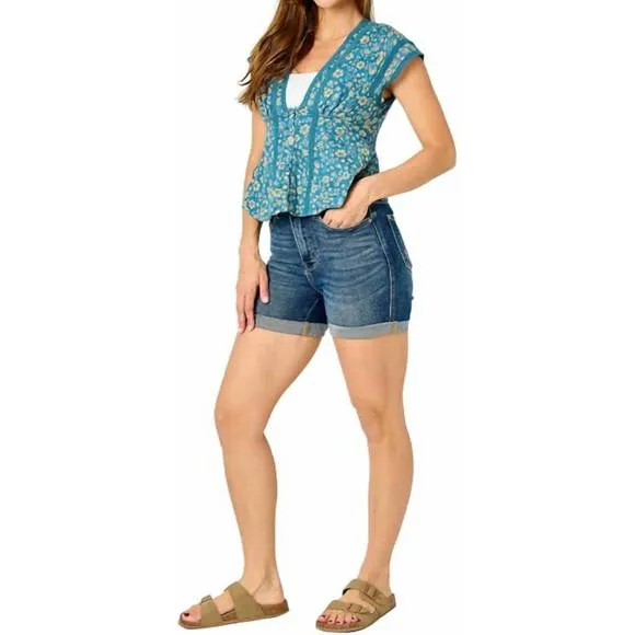 NEW JUDY BLUE high rise control top cuffed shorts in vintage wash