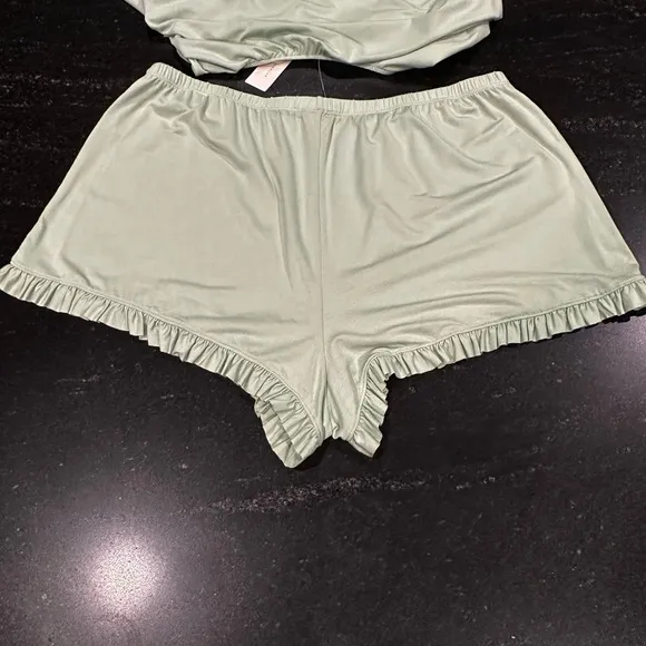 NWT‎ Anthropologie Eberjey Gisele Ruffled Cami Short Set Green Vert Pistachio XL