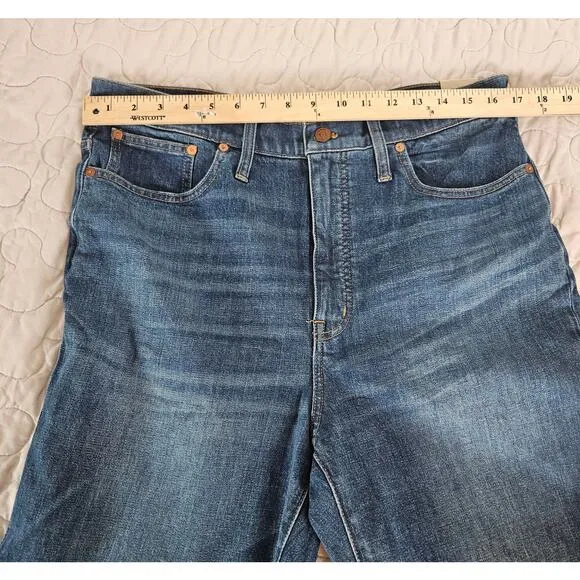 NWT Madewell Classic Straight with Magic Pockets Sz 31