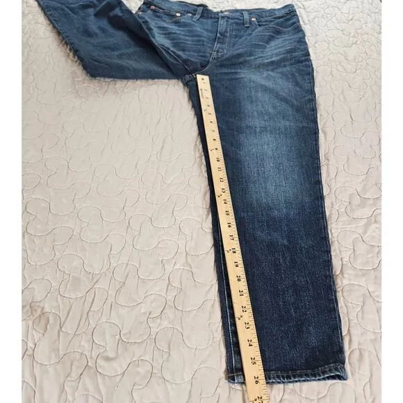 NWT Madewell Classic Straight with Magic Pockets Sz 31