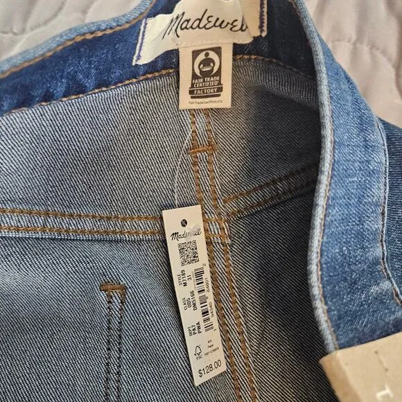 NWT Madewell Classic Straight with Magic Pockets Sz 31