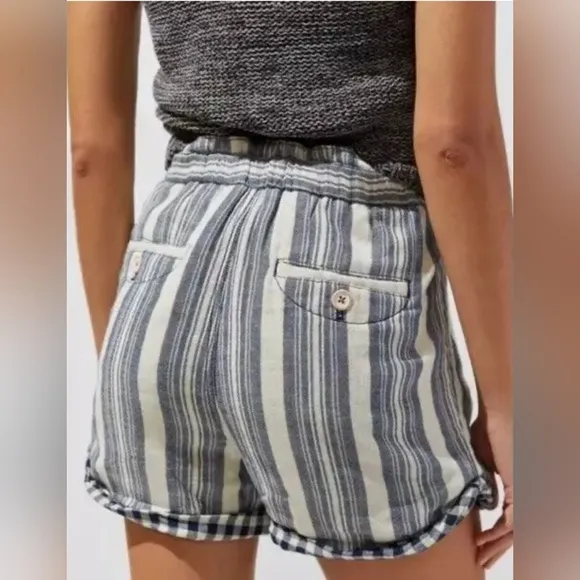 NWT Pilcro Everyday Striped Shorts Size 32