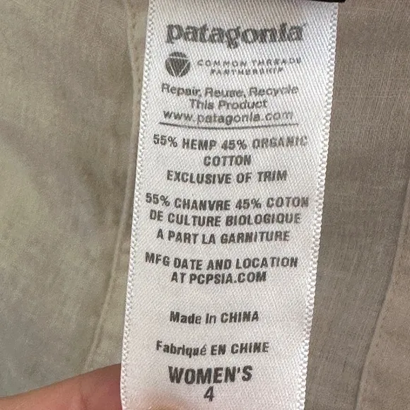 Patagonia | Organic Cotton Island Hemp Multi Pockets Lightweight Cuffed Shorts