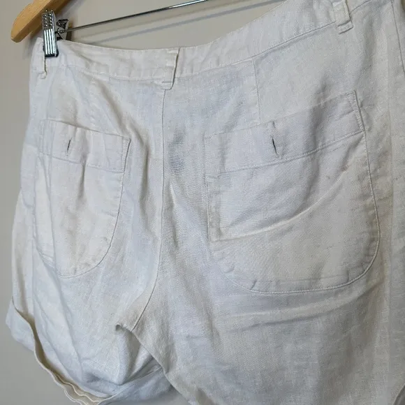 Patagonia | Organic Cotton Island Hemp Multi Pockets Lightweight Cuffed Shorts