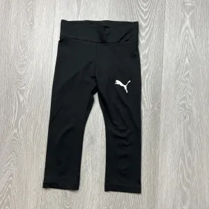 Puma Girls Black Cropped Leggings Size 7-8 Years