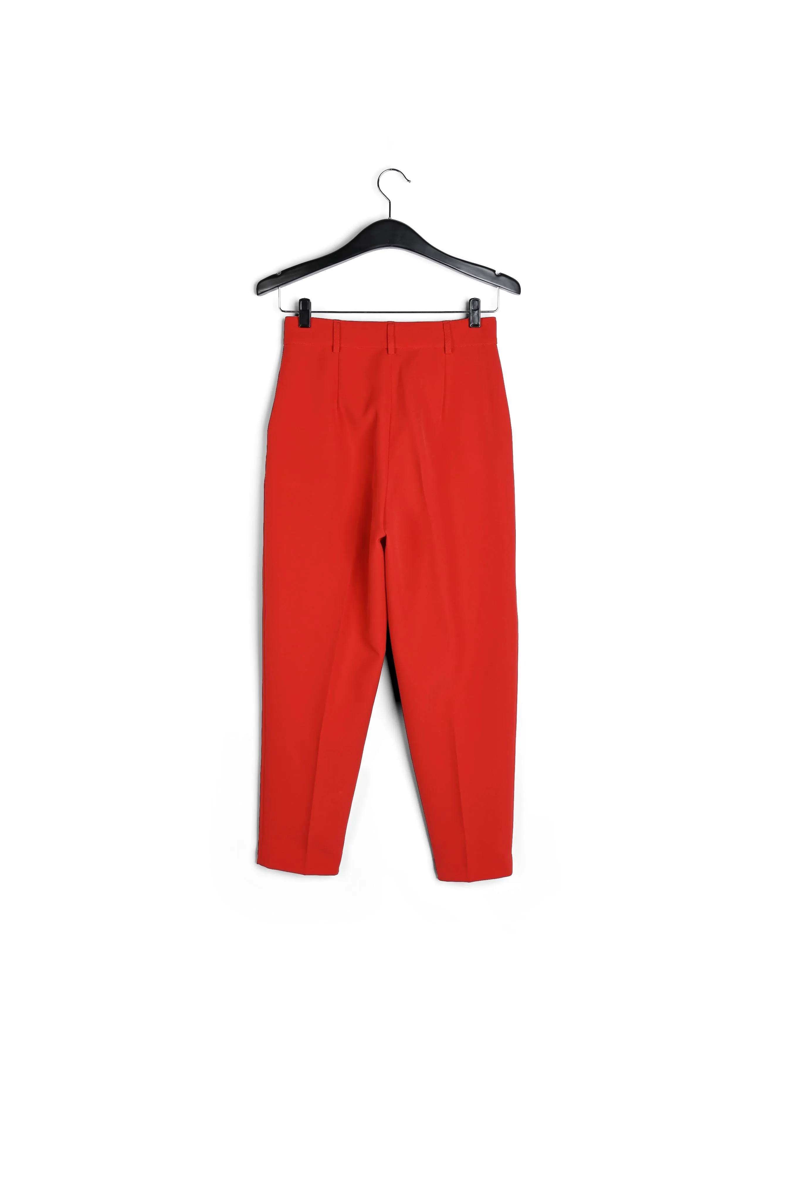 Red tapered pants