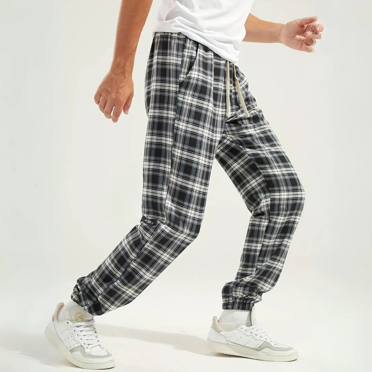Retro Plaid Tapered Pants