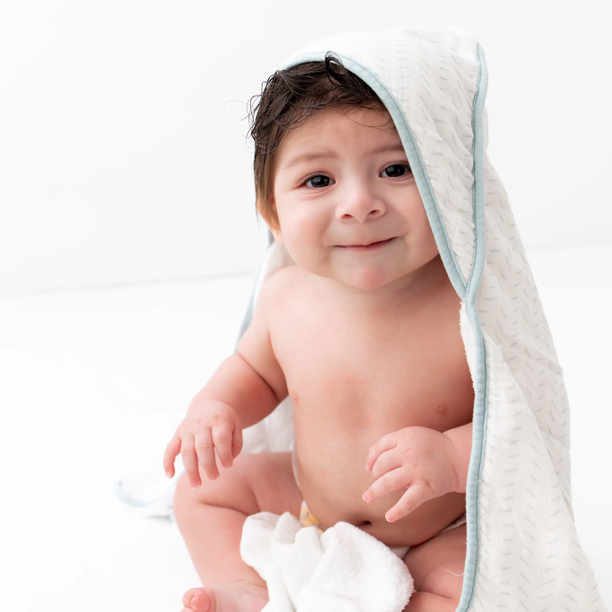 Sage Dash Hooded Towel Set