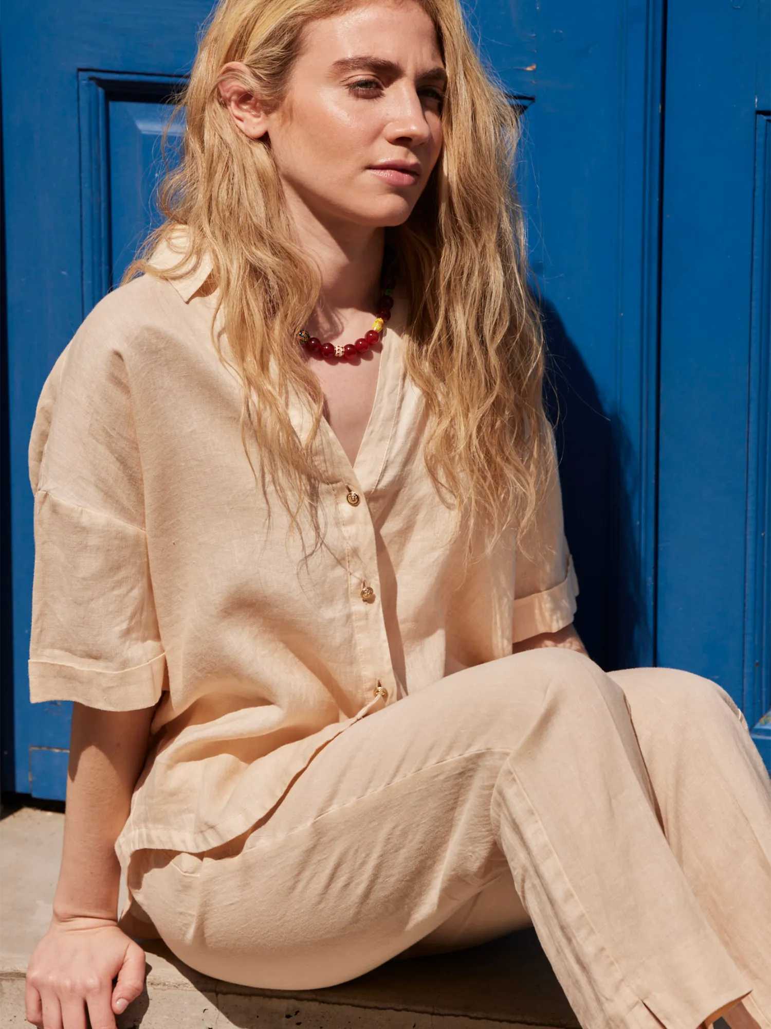 Short cropped linen shirt