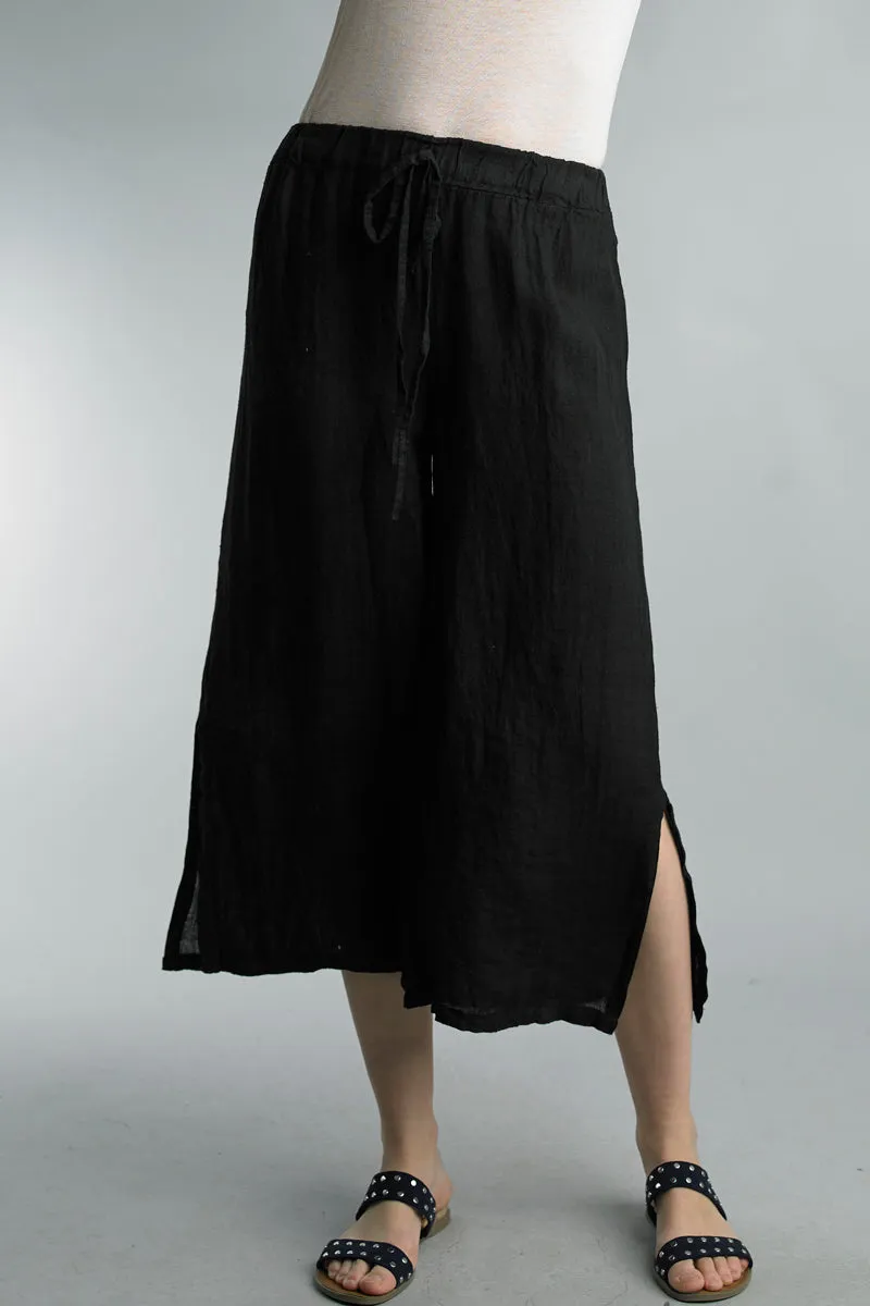 Side Slit Cropped Pant