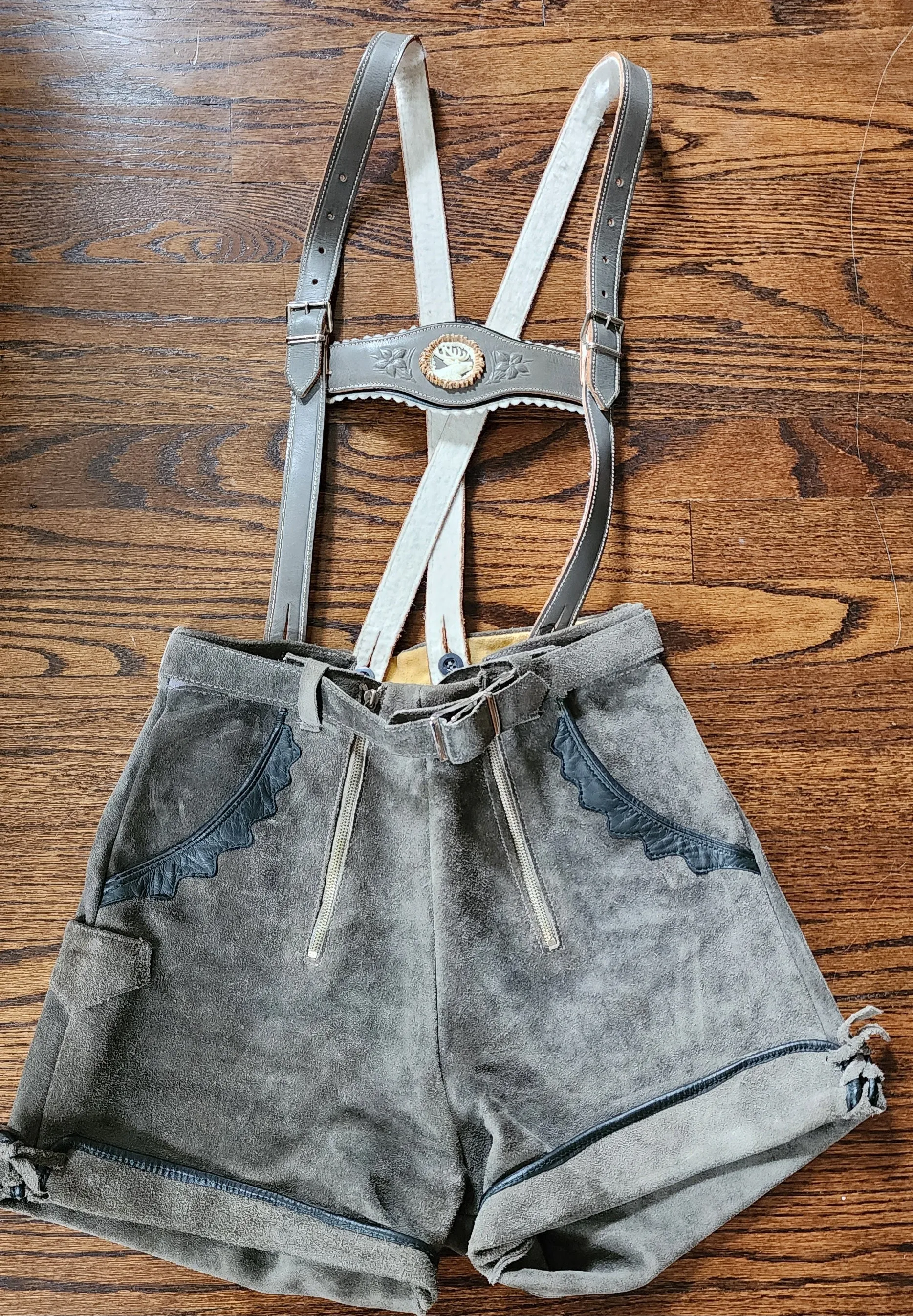 Vintage Bergfreund German Lederhosen Grey Suede Leather Shorts Suspenders Womens S