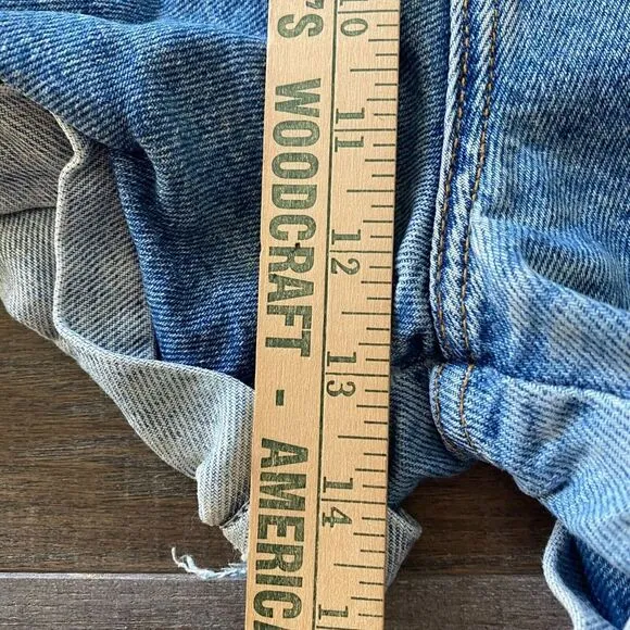Vintage Levi's 954 Cuffed Shorts Women's 13 Blue Denim 100% Cotton Regular Fit