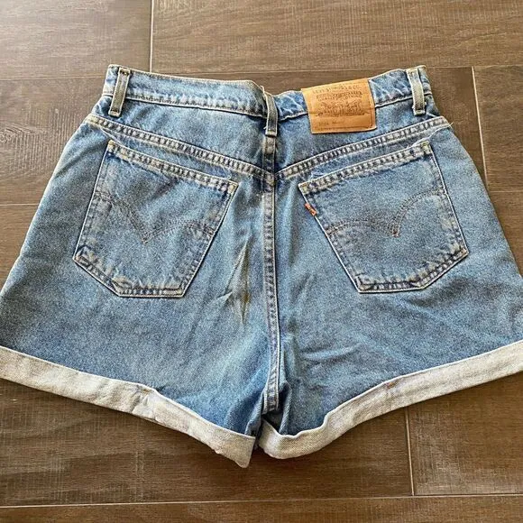 Vintage Levi's 954 Cuffed Shorts Women's 13 Blue Denim 100% Cotton Regular Fit
