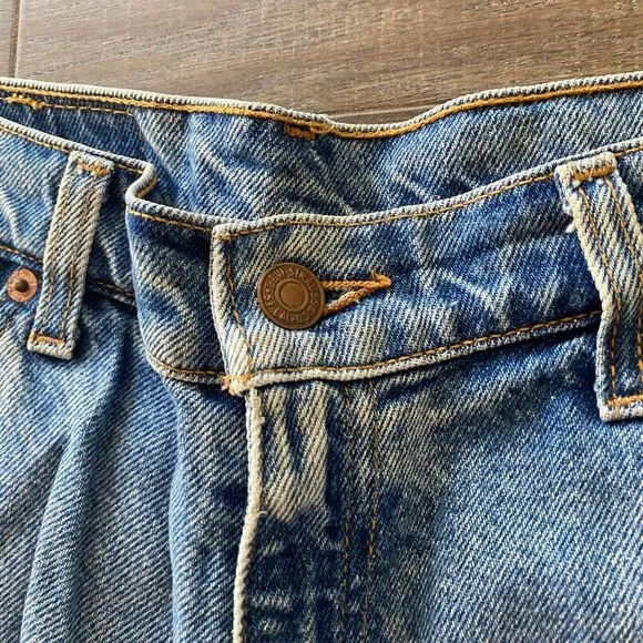 Vintage Levi's 954 Cuffed Shorts Women's 13 Blue Denim 100% Cotton Regular Fit
